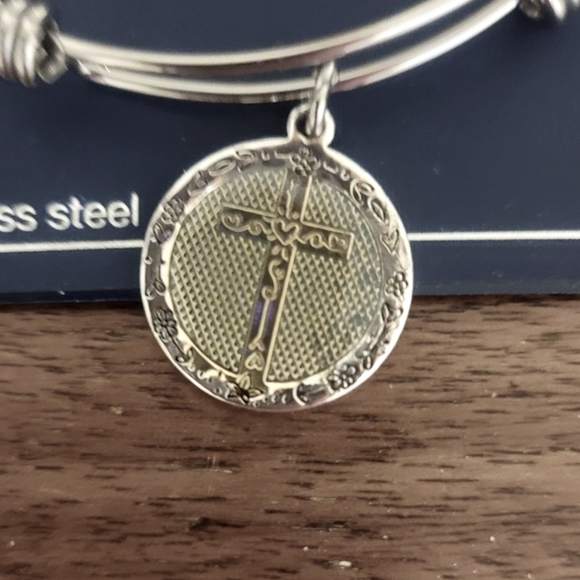 Silverworks Southern Charm Bracelet - Picture 2 of 4